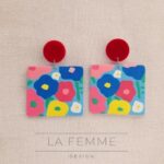 Brincos Bloom Lovers | Design Floral Abstrato & Vermelho Vibrante