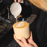 Chávena de Grés Artesanal Honey| Design Mel e Salpicado - Image 2