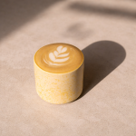 Chávena de Grés Artesanal Honey| Design Mel e Salpicado